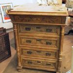 85 5084 CHEST OF DRAWERS
